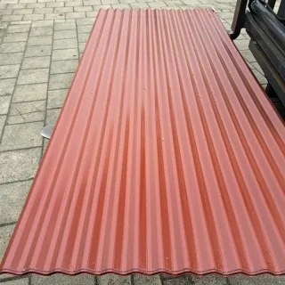 Wellblech 76/18 | Dach | 2,50 m Länge | Rotbraun ( RAL 8012 )