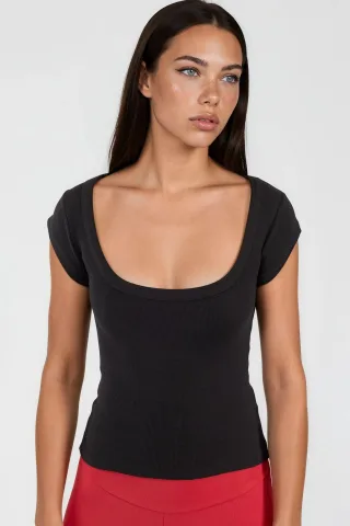 Schlanke Passform Rippstrick U-Hals Bluse