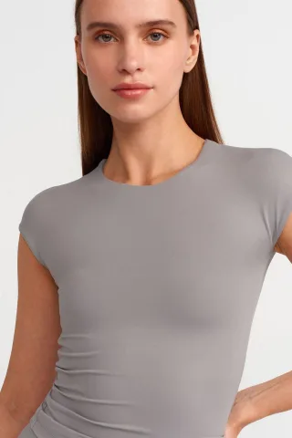 Damen Slim Fit Rundhals T-Shirt