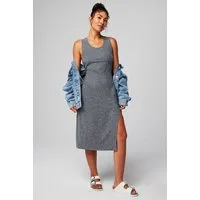 Fabletics Shirtkleid CLOUD JERSEY MIDI DRESS (1-tlg) mit Schlitzdetail
