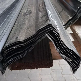 Ortgang | 2,45 m Länge | Tiefschwarz ( RAL 9005 )