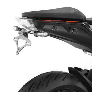 Kennzeichenhalter Heckumbau KTM Duke 125 / 390 Bj.2022-2023 inkl.LED plug&amp;play /eintragungsfrei