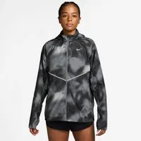 Nike Laufjacke Nike Miler Men's UV Repel Running Jacket für den Laufsport entwickelt, mit UV Repel, aus Polyester