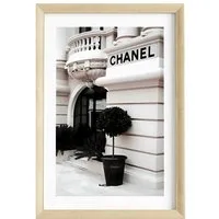 JUSTGOODMOOD Poster Premium ® Chanel Geschäft Poster · ohne Rahmen, Poster in verschiedenen Größen verfügbar