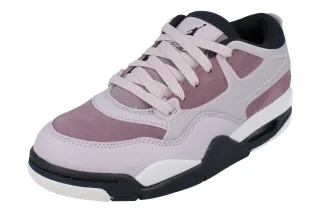 Nike Damen Air Jordan 4 RM Sneakers