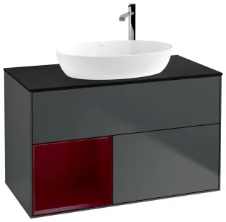 Schwarz
