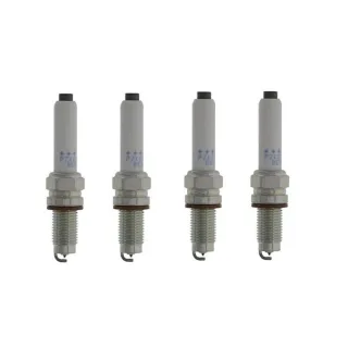 4 NGK Z?ndkerzen Audi A1 A3 Seat Leon Skoda Octavia 3 VW Golf 6 7