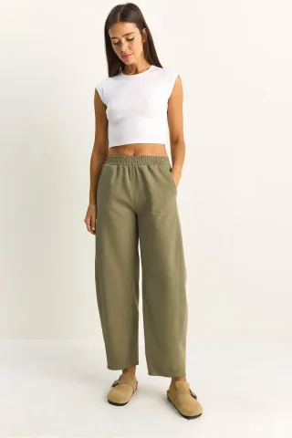 Elastische Taillen-Straight-Leg-Hosen mit Taschen