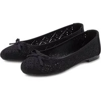 LASCANA Slip-On-Sneaker, Freizeitschuh, Slipper, Halbschuh, Ballerina mit kleinen Cut-Outs VEGAN