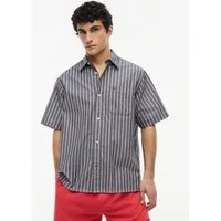 Tommy Jeans Kurzarmhemd POPLIN STRIPE SHIRT Relaxed fit mit Brusttasche