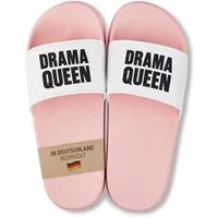 22Feels Badelatschen Pink Drama Queen Spruch Geschenk Freundin Damen lustig Badepantolette IN DEUTSCHLAND BEDRUCKT