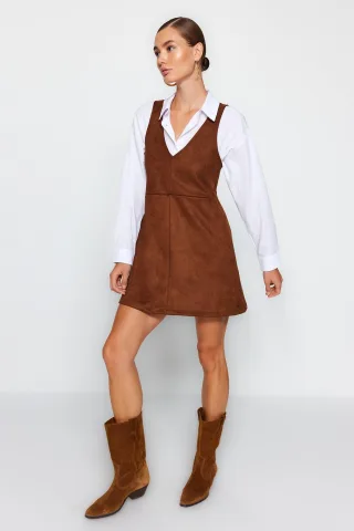 Damen Unifarbene Mini Ärmellose Freizeitkleider in schmaler Passform