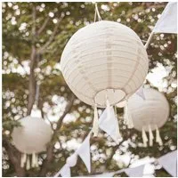 Lights4fun LED Laterne 30cm Lucena Solar Lampion crème