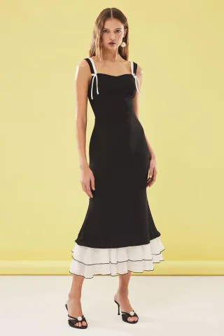 Mehrfarbiges, einfarbiges, mittellanges Spaghettiträger-Kleid für Damen, elegant/figurbetont
