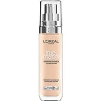 L'ORÉAL PARIS Foundation TRUE MATCH FOUNDATION, lässt sich mühelos verblenden, ohne sichtbare Ränder zu hinterlassen