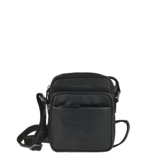 Umhängetasche aus gewachstem Ziegenleder in schwarz Fiorentina | Greenburry. Elegante Schultertasche mit mehreren praktischen Reißverschlussfächern.