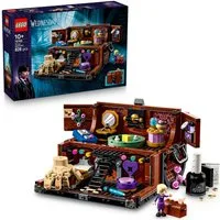 LEGO® Die Wohnung des Eiskalten Händchens (76785), LEGO Wednesday Konstruktionsspielsteine, (828 St), Made in Europe