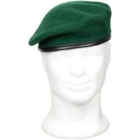 MFH Baskenmütze MFH Commando Barett schwarz - Militärbekleidung. (Produkt fällt nicht unter die Bestimmungen des ElektroG) Französisches Commando Barett, Deutsche Trageausführung