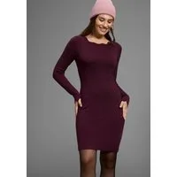 Laura Scott Strickkleid figurbetont und kurz - mit femininer Wellenkante