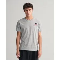 Gant T-Shirt REG ARCHIVE SHIELD EMB SS T-SHIRT von dem Archiv aus den 1980er-Jahren inspiriert