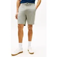 Tommy Hilfiger Chinoshorts DOVER mit Flag-Stickerei