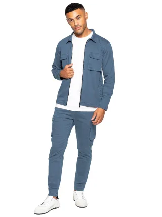 Blau