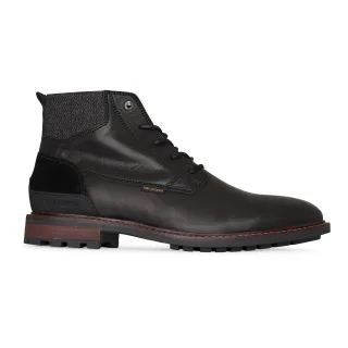 KMU Legend-Schuhe für ihn. Die Schuhe sind aus hochwertigem Leder und Textil gefertigt. Der Sneaker hat eine herausnehmbare EVA-Einlegesohle, die eine gute Dämpfung bietet.