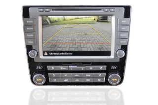 Komplett-Set Rückfahrkamera für VW Phaeton 3D