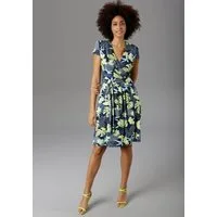 Aniston SELECTED Sommerkleid in modischen Farben