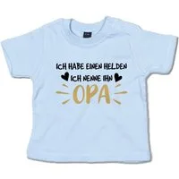 G-graphics T-Shirt Ich habe einen Helden, ich nenne ihn Opa Baby T-Shirt mit Spruch für/von Oma & Opa