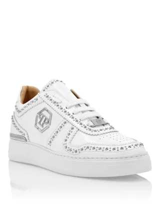 Low-Top Turnschuhe
