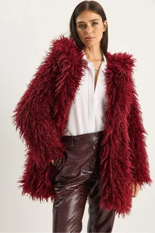 Oversized Kapuzenjacke aus Kunstfell