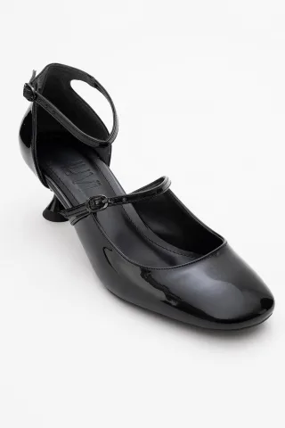 Emly Pumps mit eckiger Zehenpartie und Slingback (Damen)