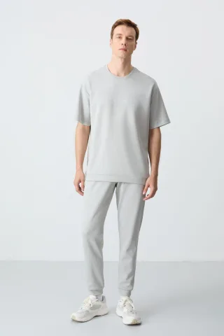 Herren Oversize T-Shirt und Hosen Set