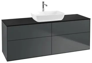 Schwarz