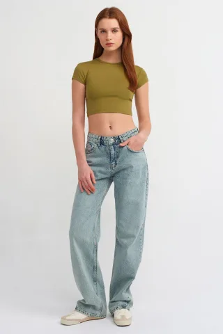 Jeans aus Baumwoll-Denim mit geradem Bein und mittlerer Taille