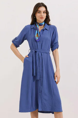Strukturiertes Midikleid mit Schleife