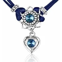 LUISIA® Kette mit Anhänger Chiara mit Herzblüte, Strassherz und Premium Kristallen (inkl. Schmuckbox)