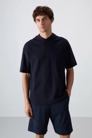 Übergroßes Kapuzen-T-Shirt mit kurzen Ärmeln