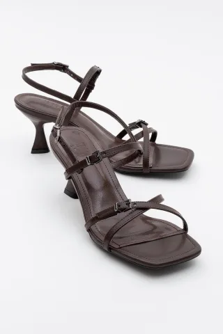 Nebel Mit Riemchen Stiletto Sandale