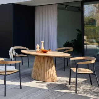 Ovaler Gartentisch Paloma aus massivem Teakholz 6 Pers.