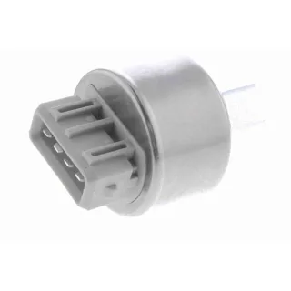 Vemo Druckschalter f?r Klimaanlage Citroen Xsara Peugeot 406