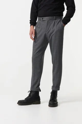zuitable - Stoffhose Tapered Fit grau - Gr. - 46