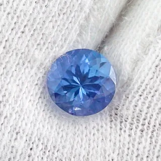 1,09 ct Tansanit Rund Brillant VVSI Blau Violett