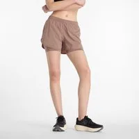 New Balance Laufshorts SPORT ESSENTIAL 2-IN-1 SHORT 3 2-in-1-Konstruktion, mit integrierter Innenhose, für Laufen