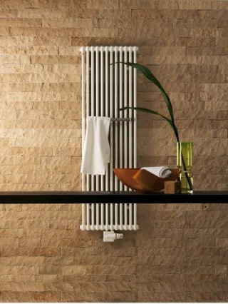 Zehnder Design-Heizkörper Charleston CPV2180-14 ZCA244146715000
