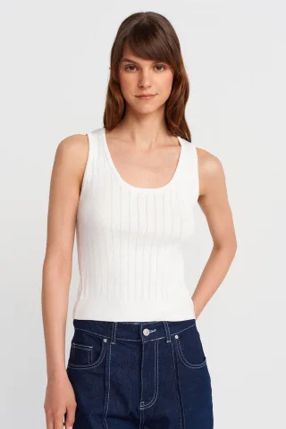 Rippenshirt ohne Ärmel im Slim-Fit