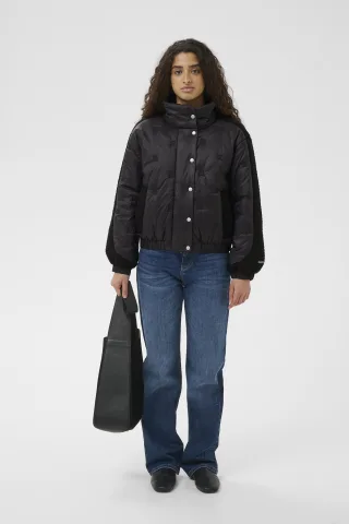 Gefütterte Jacke GENOAIW Gefütterte Jacke Casual fit