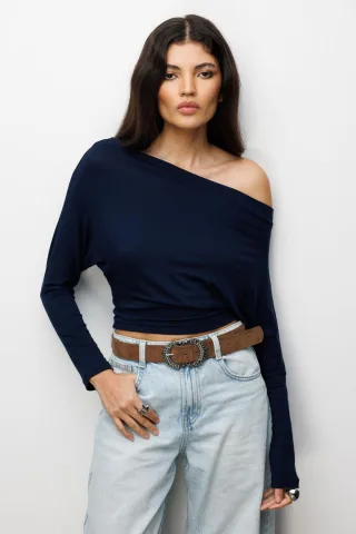 Asymmetrische Kragen Slim Fit Crop-Bluse mit Ausschnitt