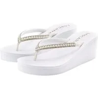LASCANA Sandale, Badeschuh, Pantolette, Badelatsche, Flip Flop Badezehentrenner Zehentrenner mit Keilabsatz und Perlen VEGAN
